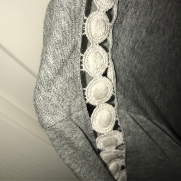 Women's Summer Top - Picture 8 of 10